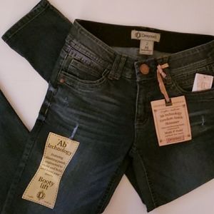 DEMOCRACY JEANS- Ankle Skimmer